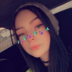 Meet your Posher, Samantha